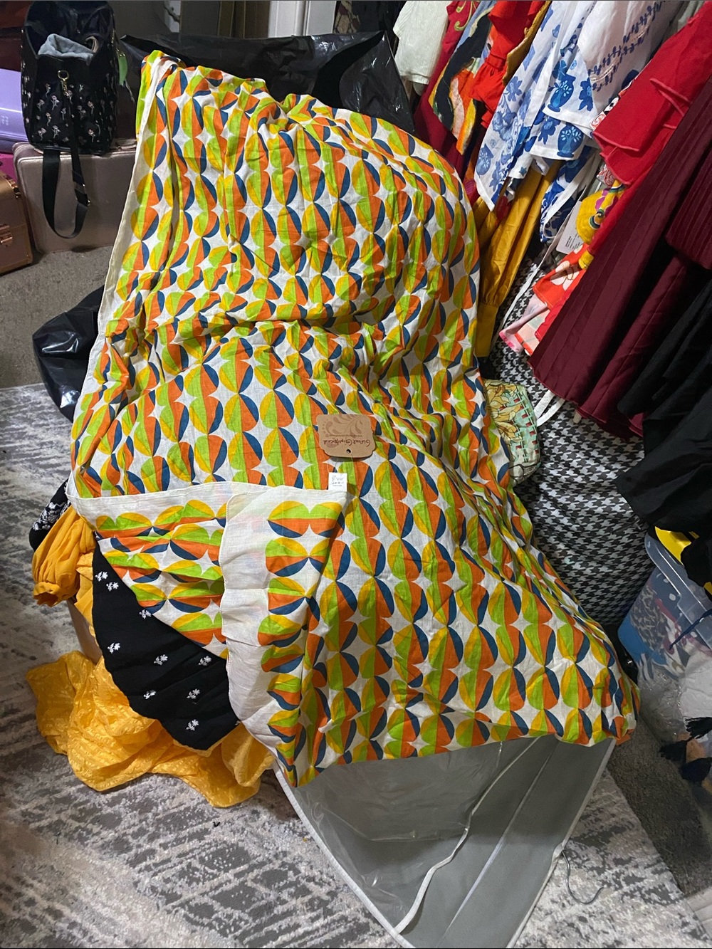 Geometric Print Comforter in Yellow, Orange & Green